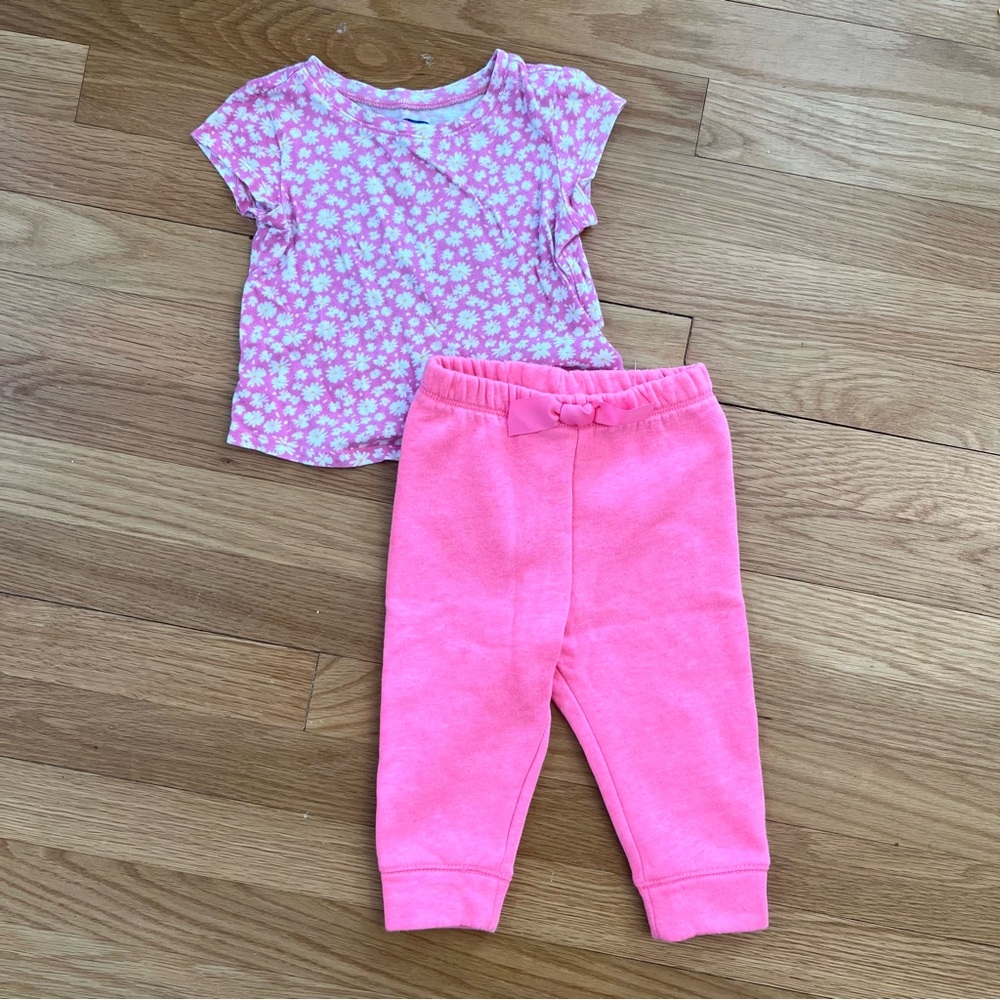SPRINGTIME Fun Pink Floral Bow Outfit (12 Months)